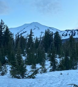 First look at Adams in the morning